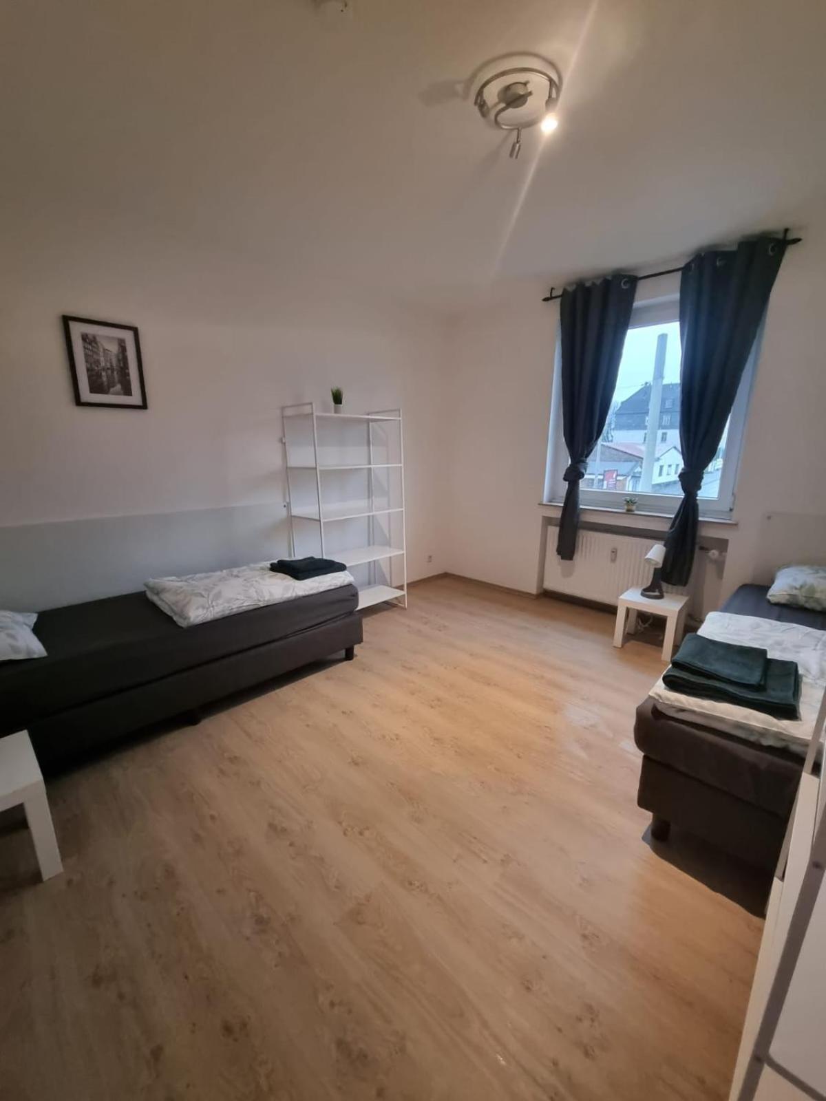 Monteur-Ferien-Messewohnung Mettmann 6 Personen 2 Og Luaran gambar