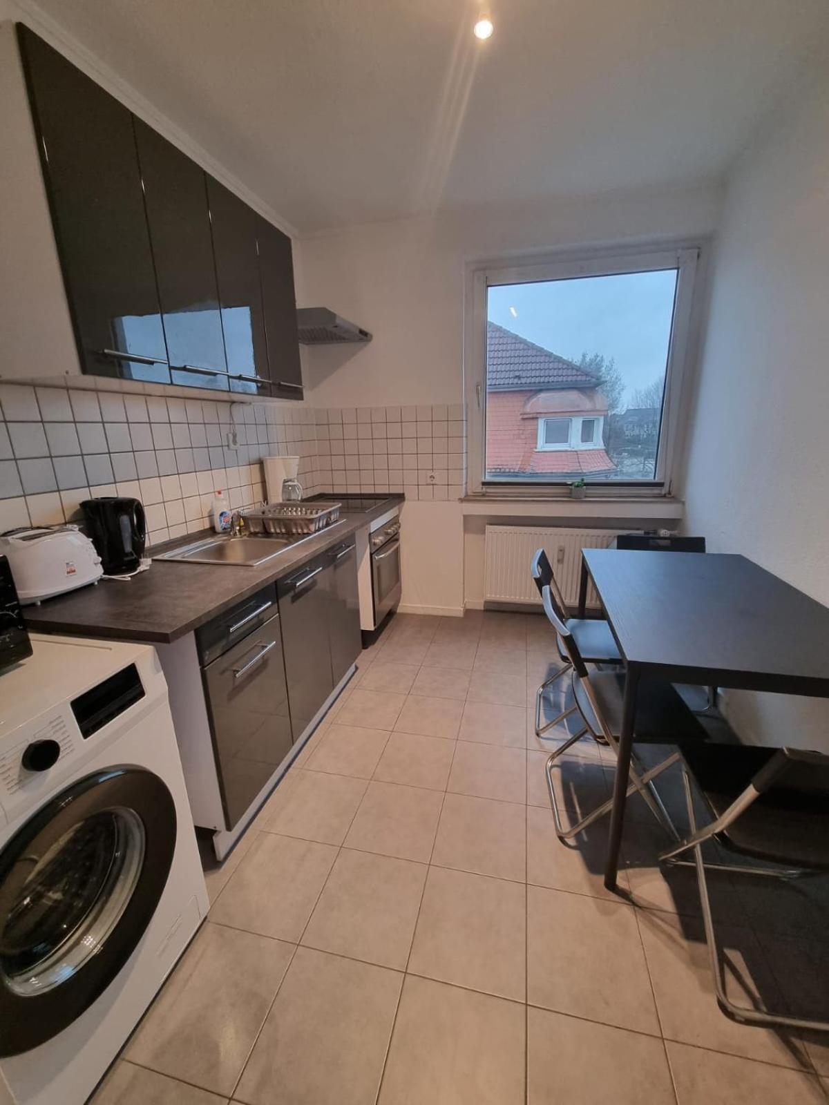 Monteur-Ferien-Messewohnung Mettmann 6 Personen 2 Og Luaran gambar