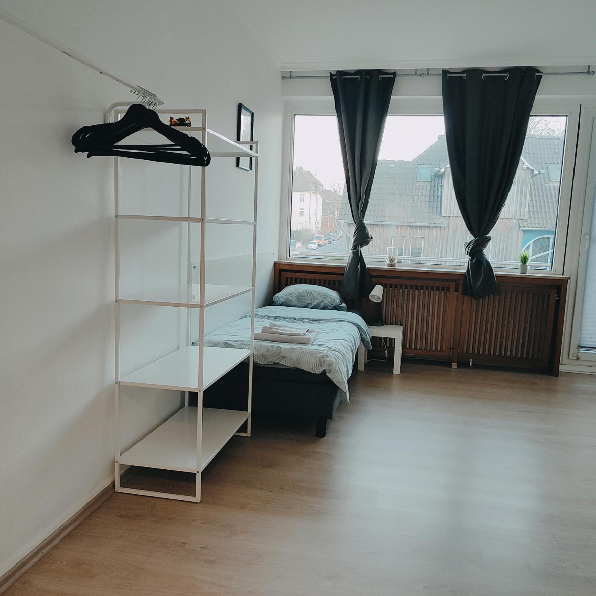 Monteur-Ferien-Messewohnung Mettmann 6 Personen 2 Og Luaran gambar